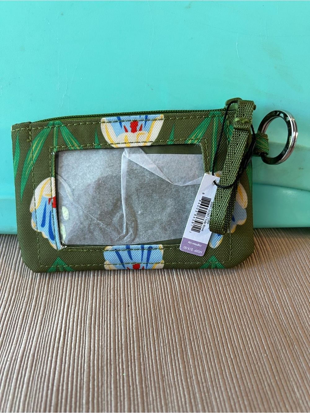 NEW Vera Bradley Zip ID Case Green Floral
